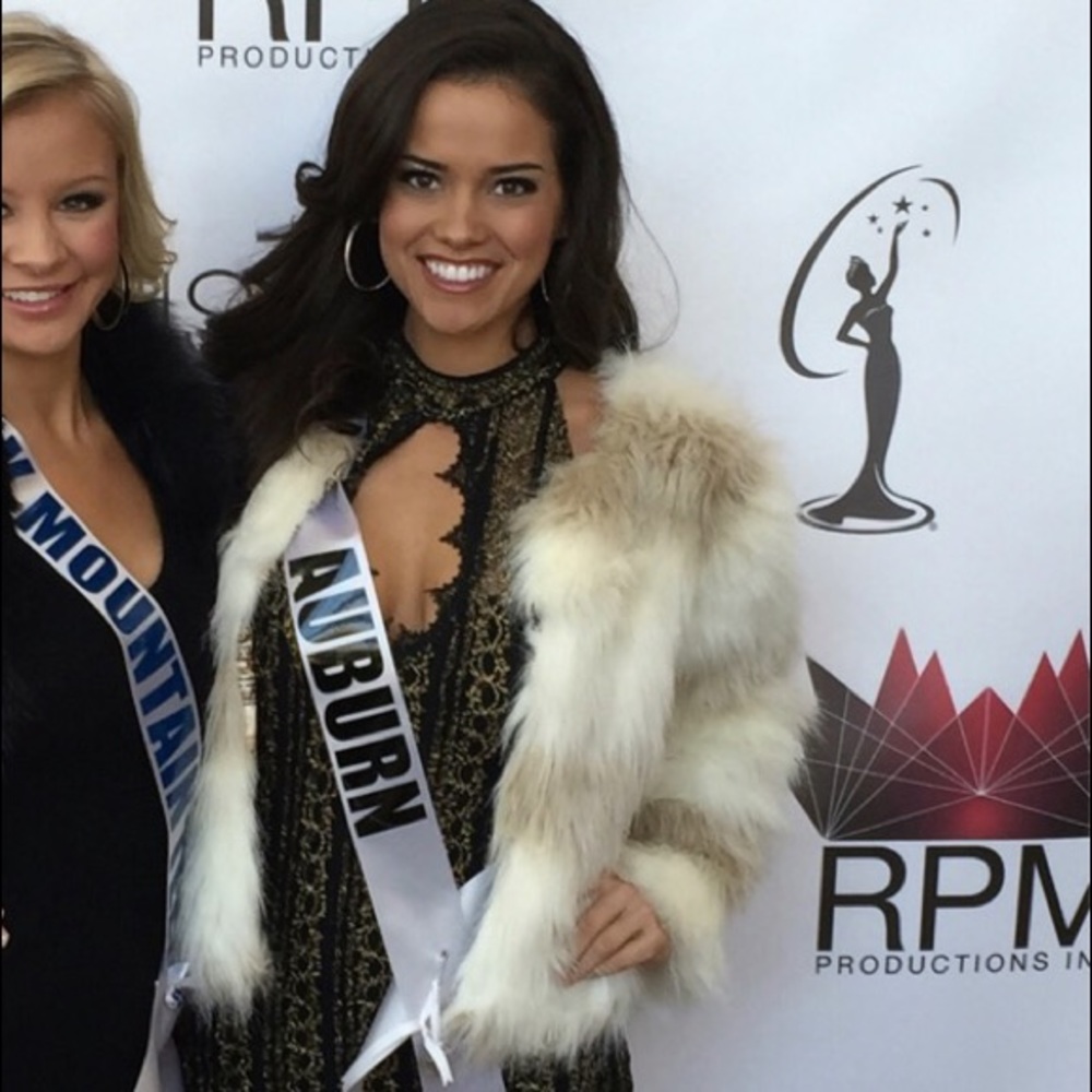 Faux fur jacket size small